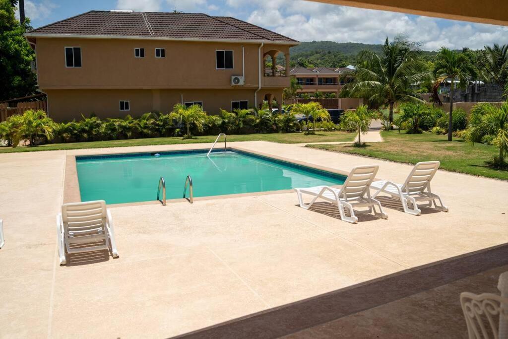 Ubuntu De La Villa- Palm View Estate Mammee Bay Extérieur photo